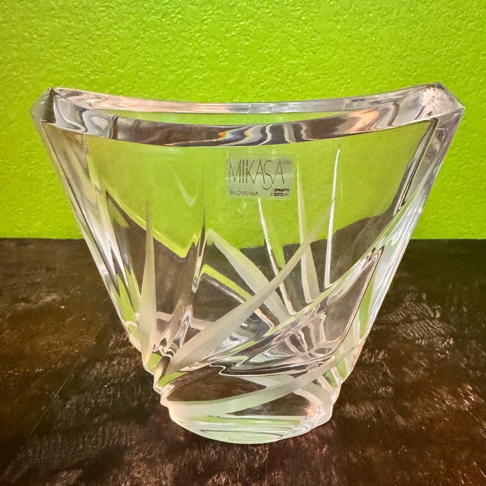 Mikasa Crystal 💎 Vase
